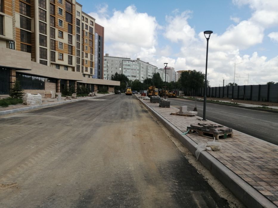 Продам 2 комнатную квартиру в 12 микрорайоне.
