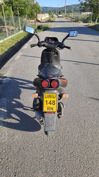 Scuter aprilia sr 50