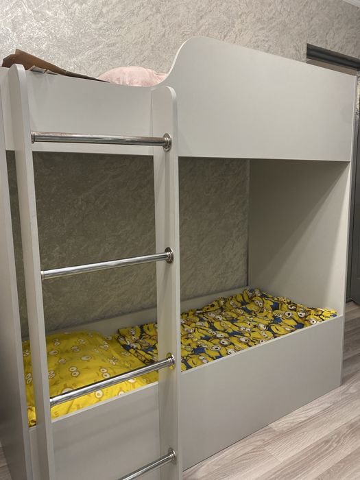 Детская кровать двухъярусная