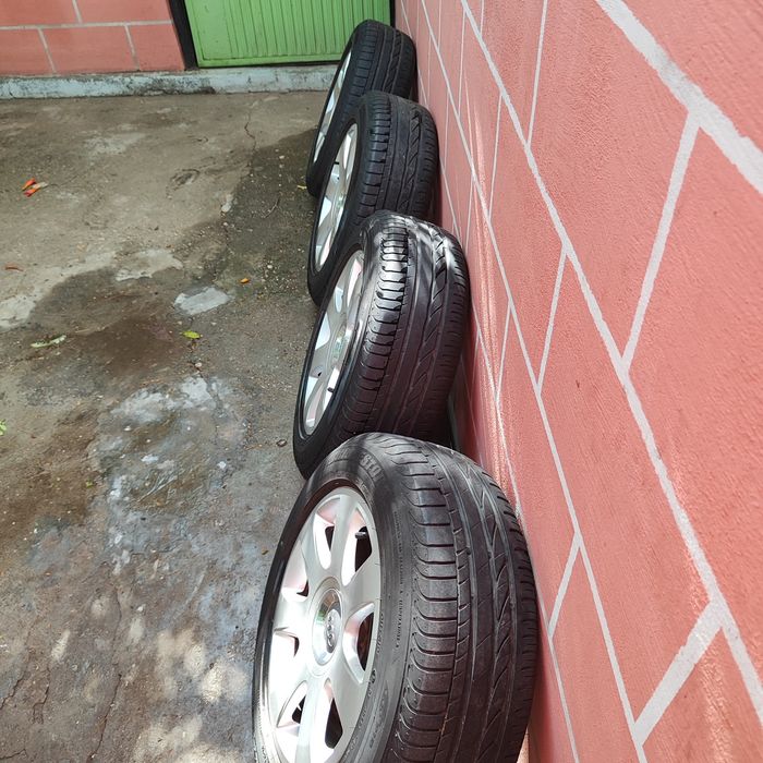 Джанти с гуми5х12  ЕТ42  централен отвор 57.1  7J  16/205/60