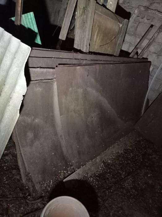 Продаю железо кровельное 1мм, б/у, цена за 1 квадрат 50тыс сум