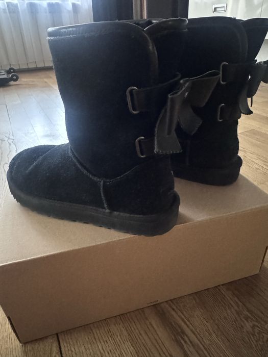 UGG Bailey BOW  кожени панделки