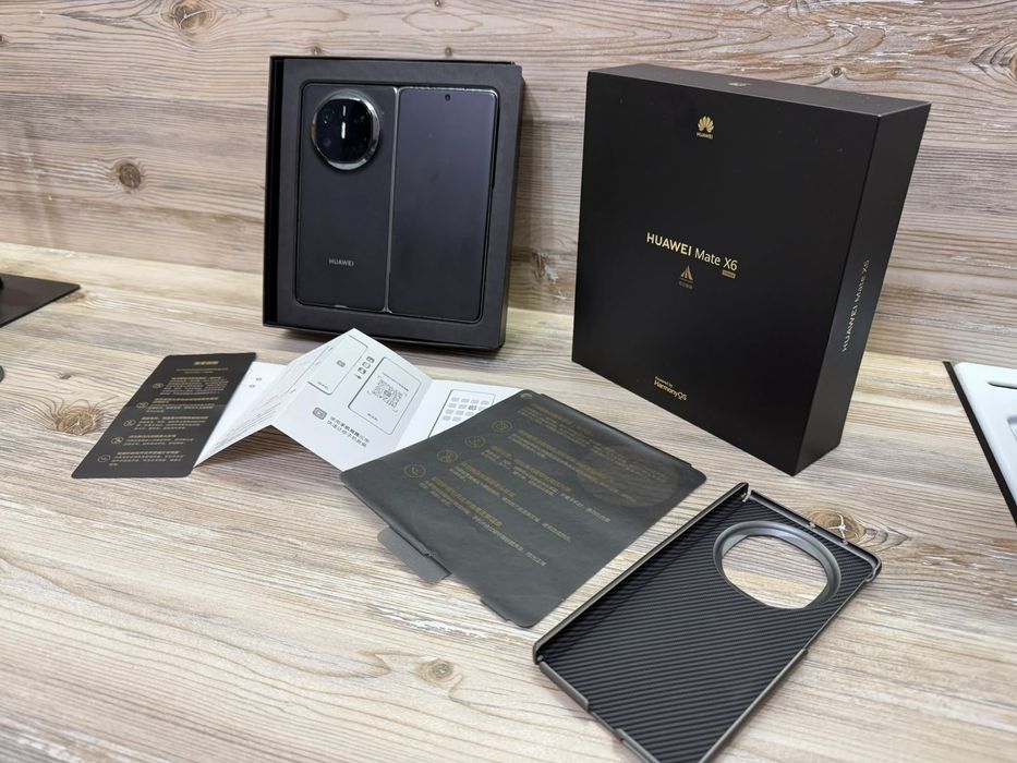 Huawei Mate X6 12/512 Gb