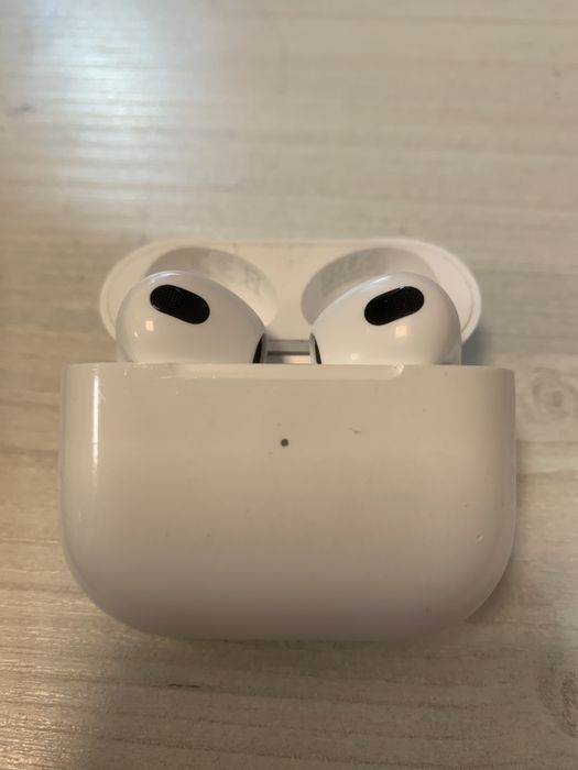 Airpods generatia 3 originale