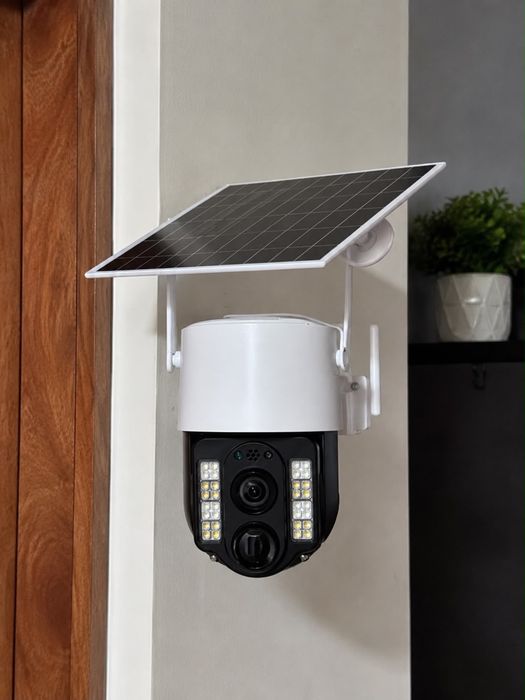 Camere noi 4g cartela sim si wifi panou solar Ultra Hd