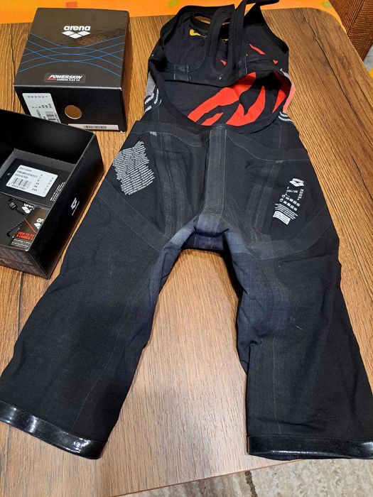 Нов Бански Аrena Carbon Flex VX  размер D26