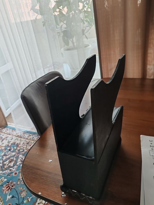 Продам подлокотник для машины