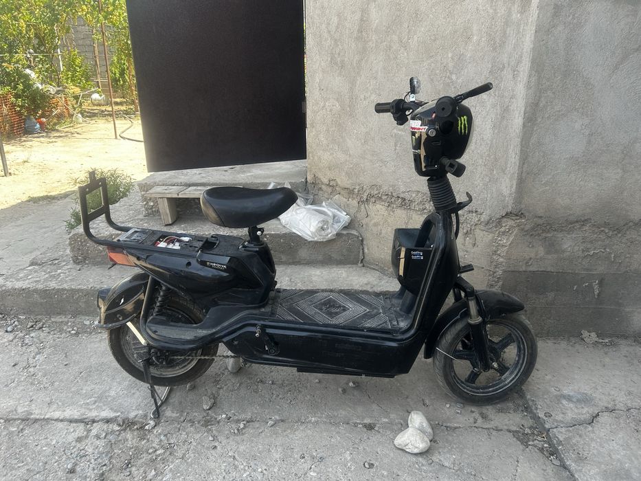 Электроскутер ск8