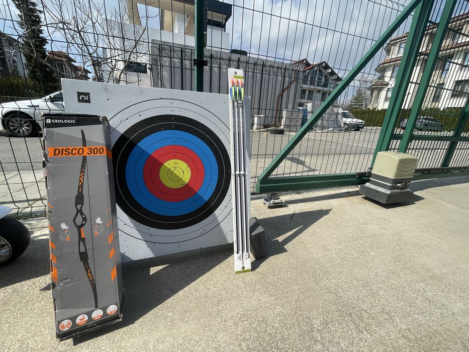 Лък,стрели.мишена