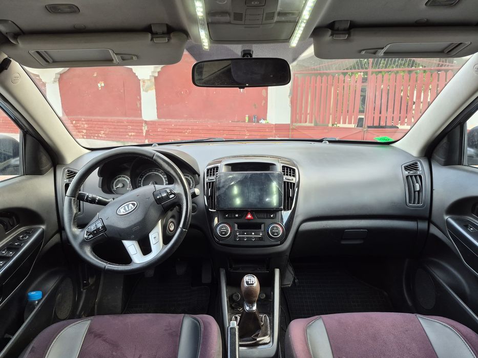 KIA Ceed 2011 — imagine 5