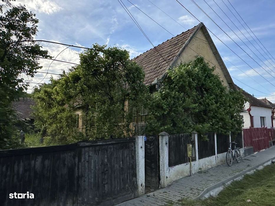 Casă DE VANZARE in Crăiești  (Comuna Adamuș)