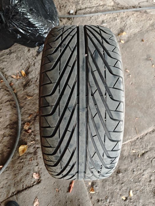 Летние шины 245/45/R18