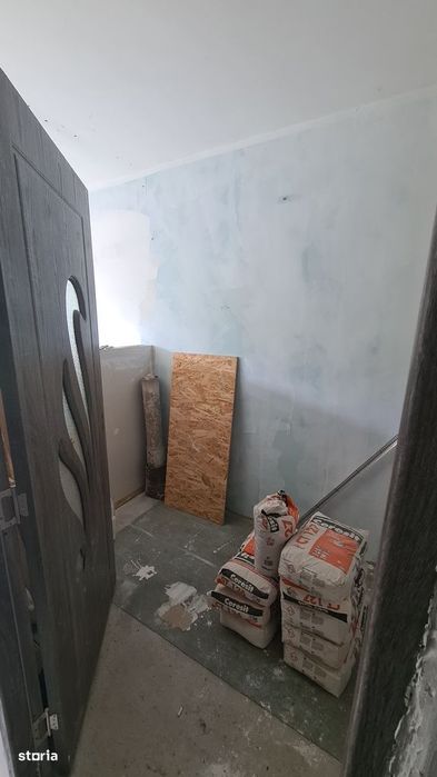 Cameră de cămin de vânzare în Curtea de Argeș.