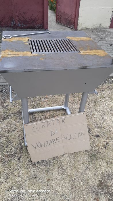 Gratar de vanzare