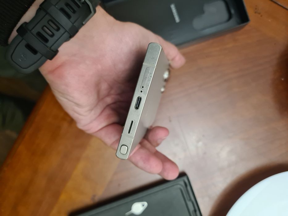 Samsung Galaxy S24 Ultra 5G Titanium Grey 512 GB