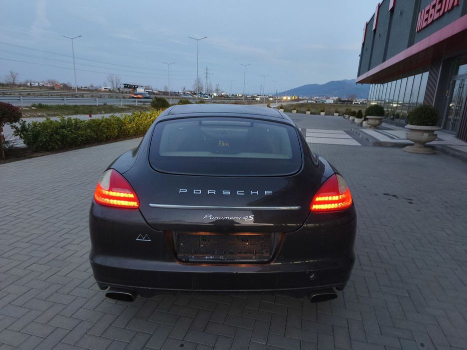 Porsche Panamera 2012г 3.6i 300k.c. НА ЧАСТИ