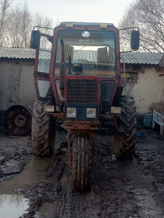 Mtz 80x 1996 Radnoy qora matorr