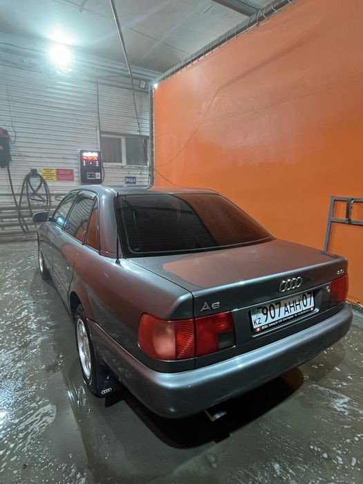 Продам Audi a6 c4