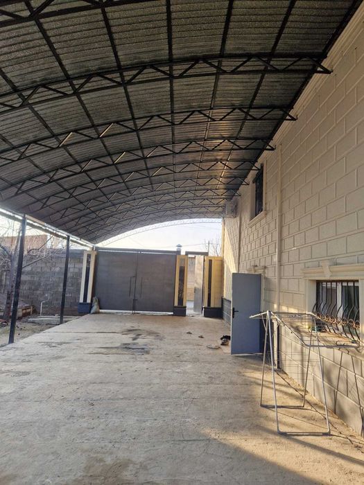 Жер үй сатылады.