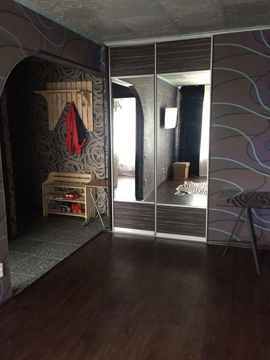 Продаётся 1,5- ка по ул. Добролюбова, 43