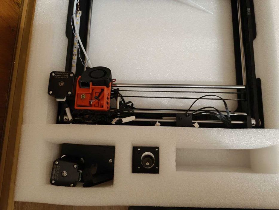 3D-принтер Flying Bear Ghost 5 c тихими драйверами и подсветкой