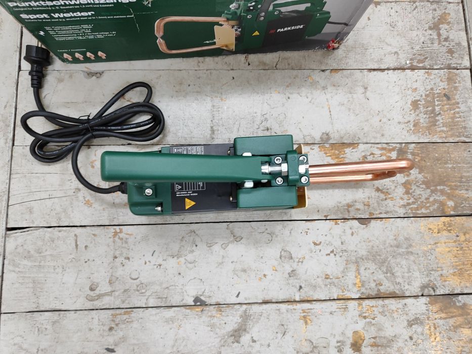 Само днес! Апарат за точково заваряване Parkside PPSZ 700 A1