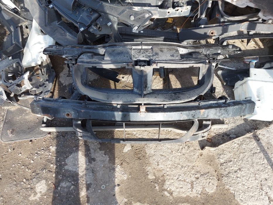 Маска  за е90 е91 преди фейса