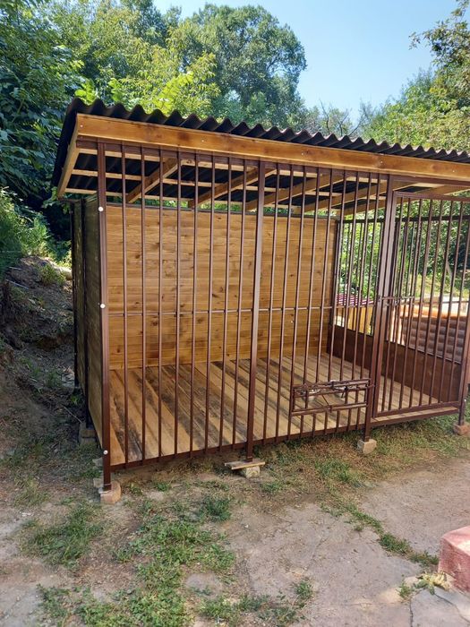 Вольер, бутка для собаки