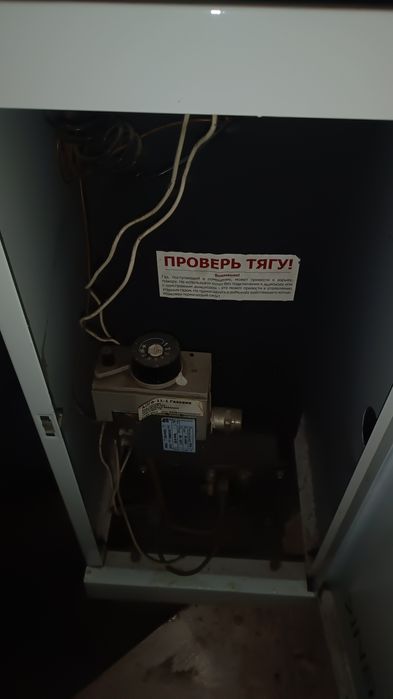 Печь 2 шт отопительные напольные