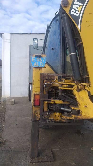 Продам экскаватор cat