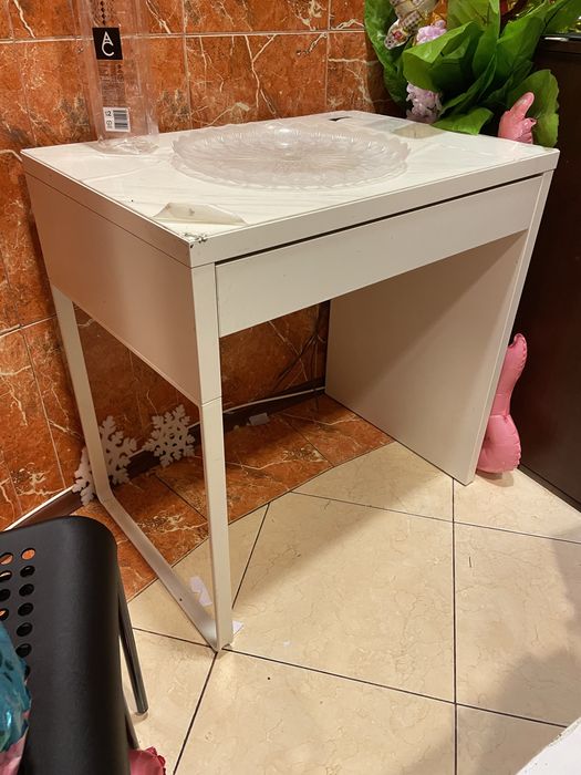 Vand masa / Ikea birou cu sertar