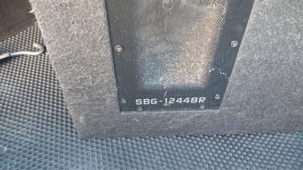 Сабвуфет alpine sgb 1244