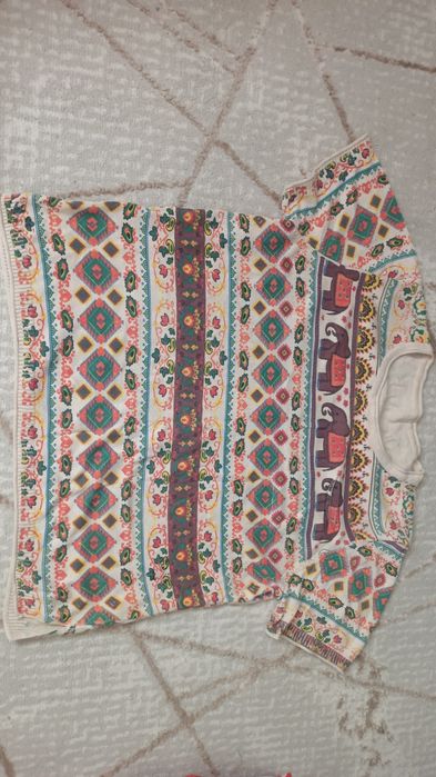 Продам  футболки