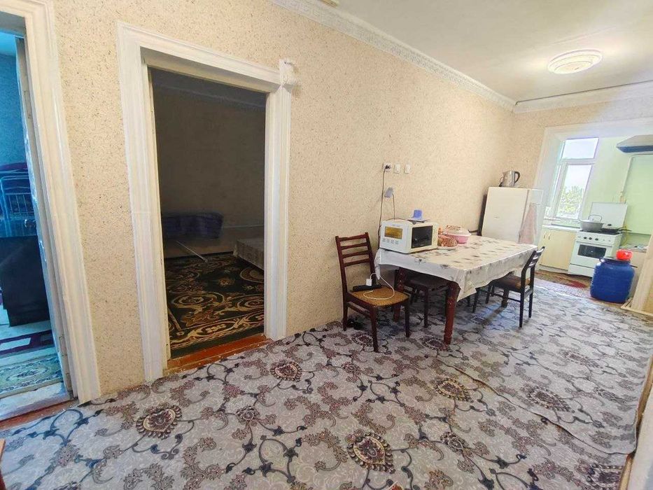 2 xonali Avroradan uy sotiladi g`ishtli dom
