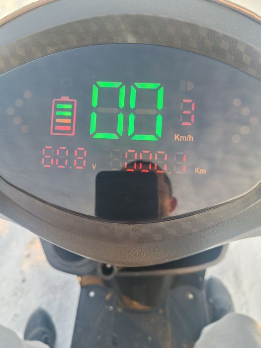 Scuter carut tricicleta scaun carucior electric dizabilitati handicap