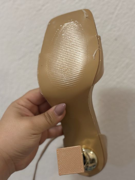 Сандали на ток 38 номер