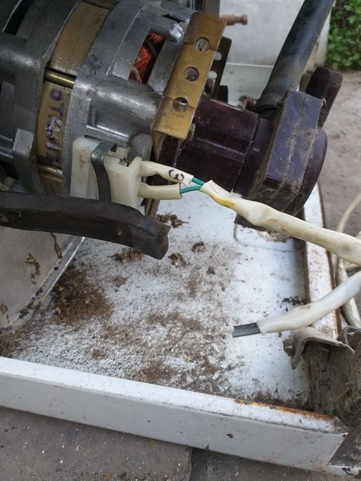 Продам не дорогои электро двигатель