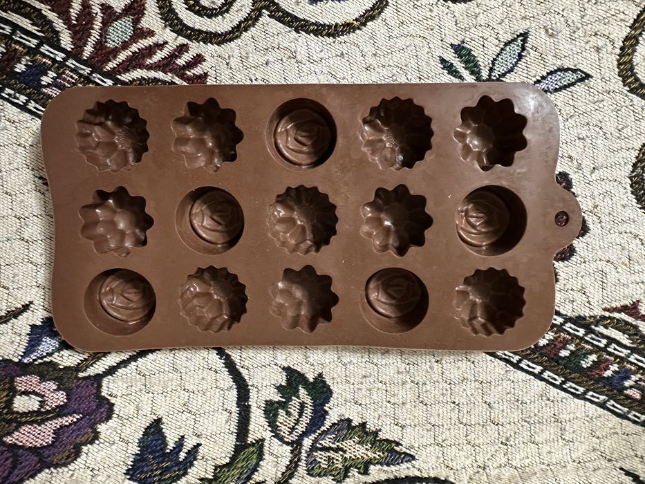 Форма для шоколад. Шоколадқа арналған қалып/форма