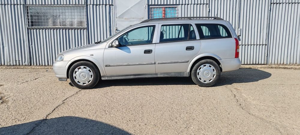 Vând Opel Astra G