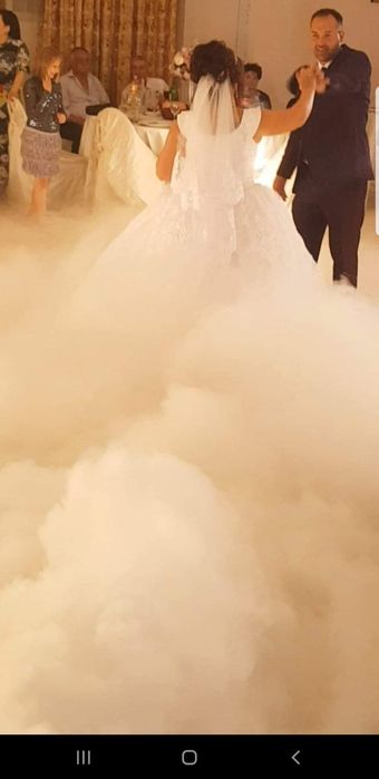 Organizări evenimente aranjamente florale