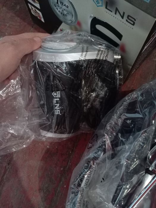 Mikser sotiladi. Original brendviy, umuman ishlatilmagan