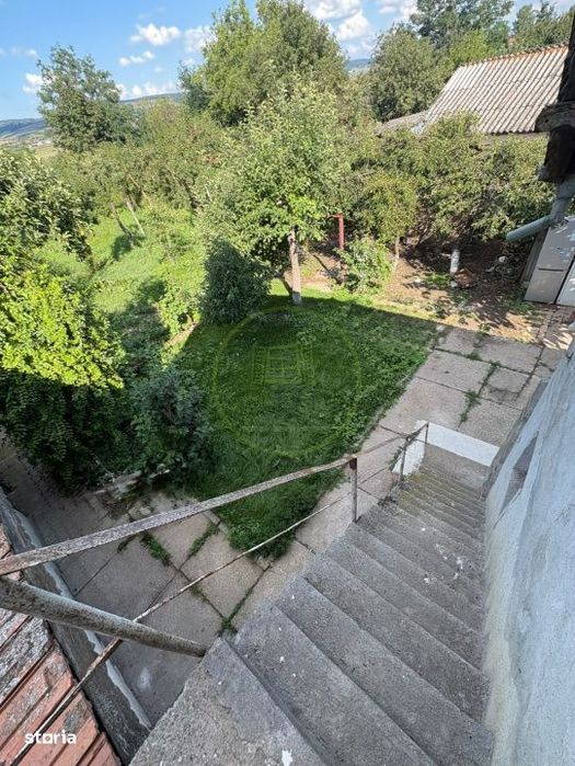 Casa cu teren de 1.651 mp si iesire directa la lac | Feldioara, Brasov