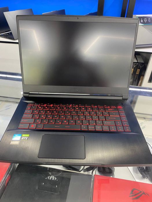 Noutbuk MSI sotiladi