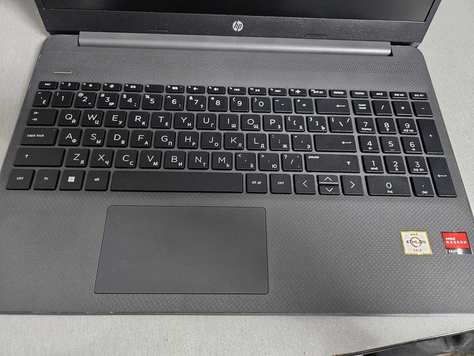 Laptop HP15s - nou