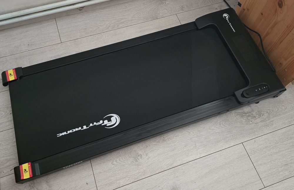 Walking pad /  Bandă de alergat