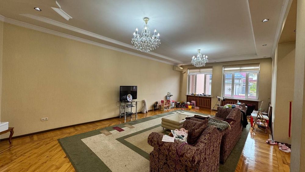 Продаётся участок, ор посольство Эрон, МирзоУлугбекский р-н