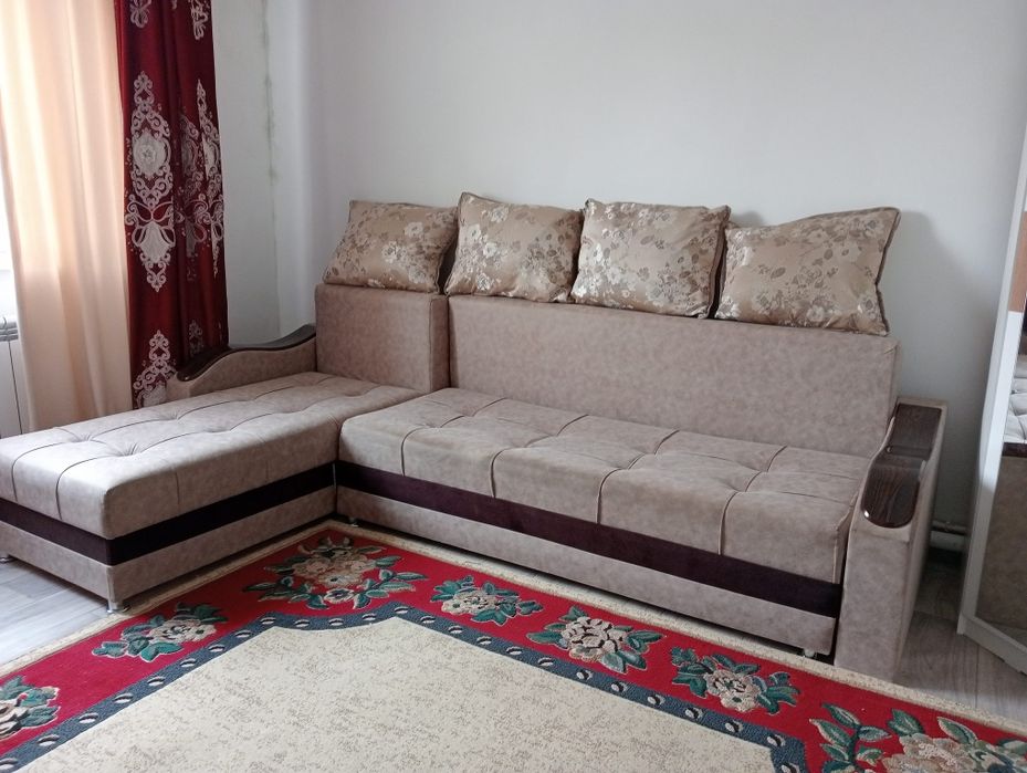 Продам угловой диван