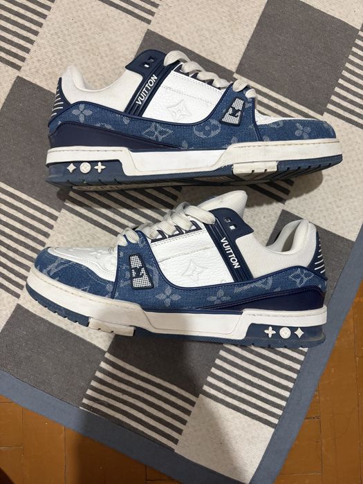 Продаю кроссовки lv trainer