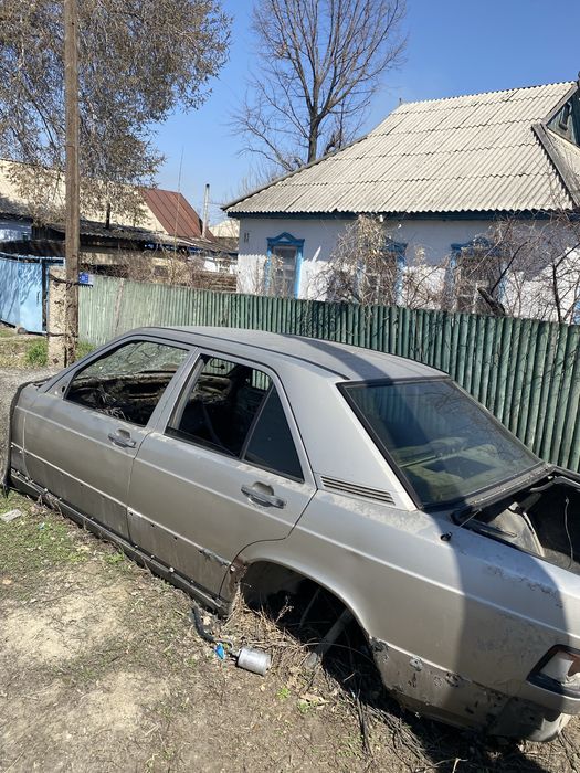 Мерседес 124 кузов