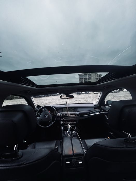 BMW 520  184cp full panorama!